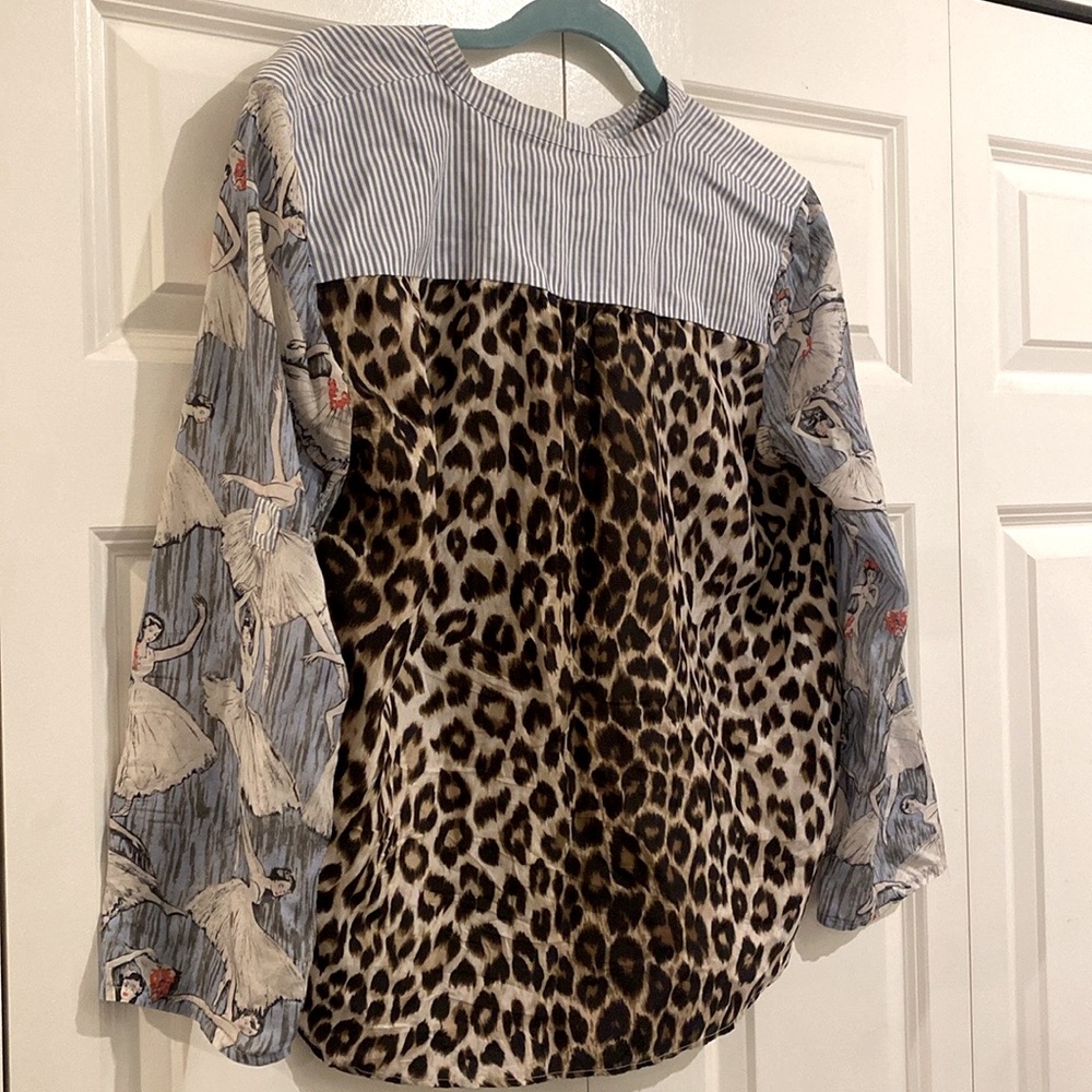 Rare L.P.O. Laurence Maneo Anthropologie Ballerina Leopard Silk Button Down Top - Picture 3 of 11